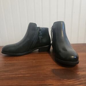 SoftWalk Women's Size 5.5 Dark Forest Green Leather Ankle Boots S2364-380‎ New